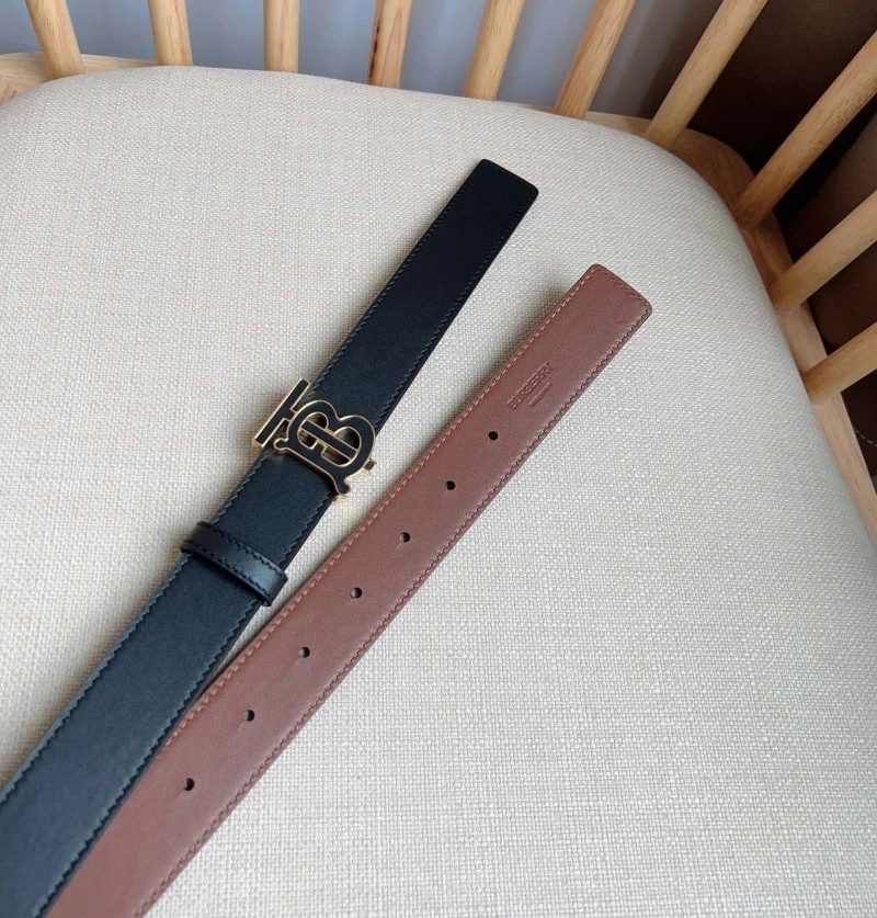 Burberry Belts Breathable 283031