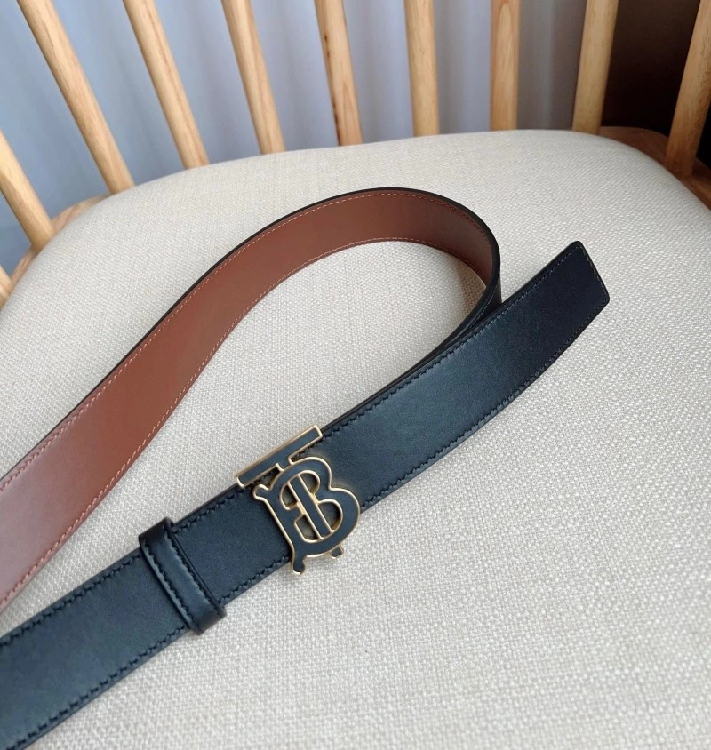 Burberry Belts Breathable 283031