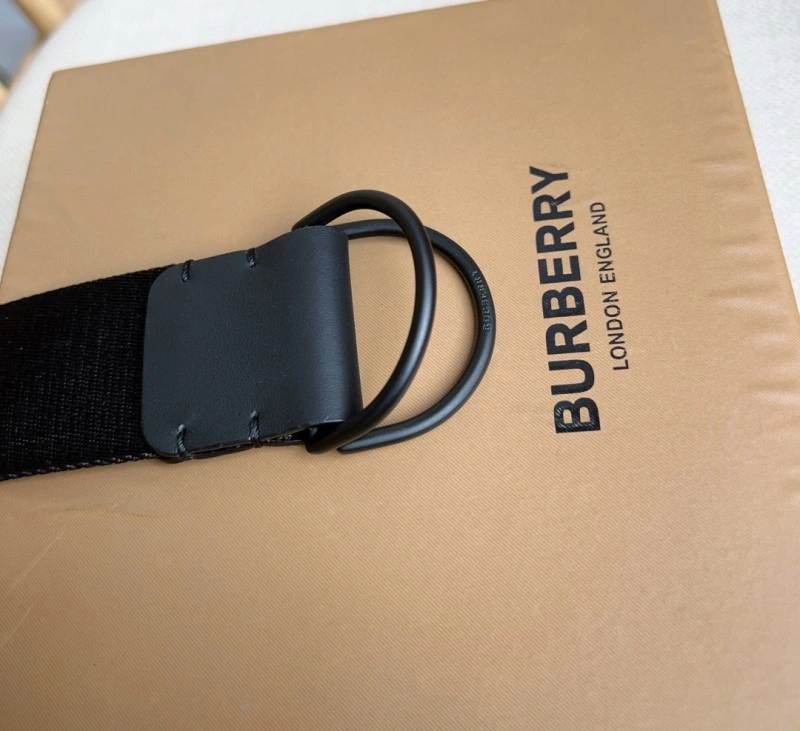 Burberry Belts Supportive 283025