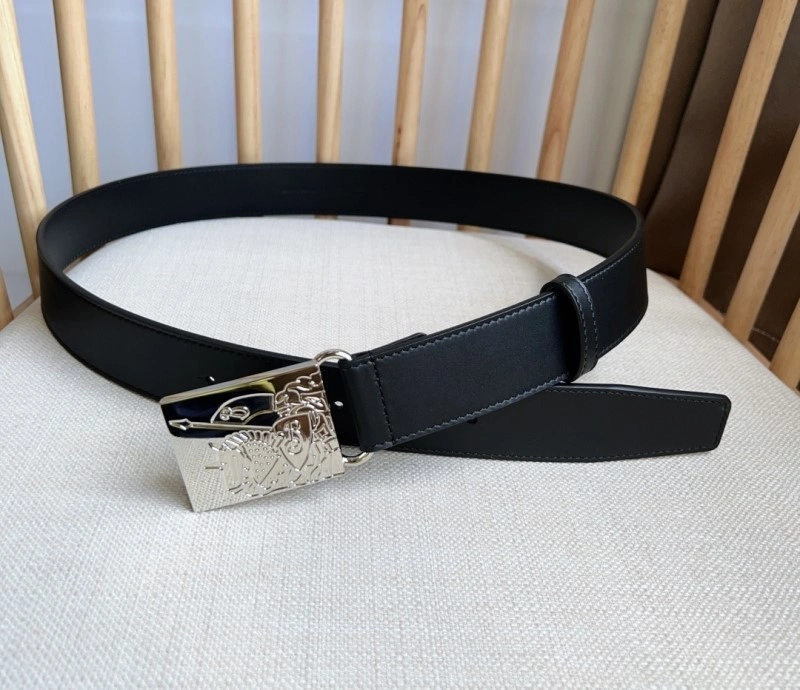UrbanChic Burberry Belts 283024