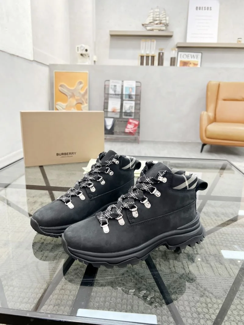 Burberry Boots Durable 17114
