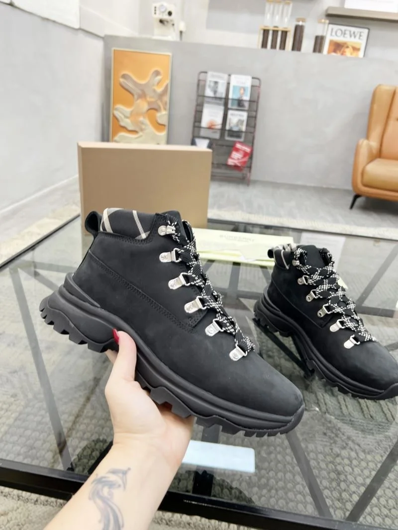Burberry Boots Durable 17114