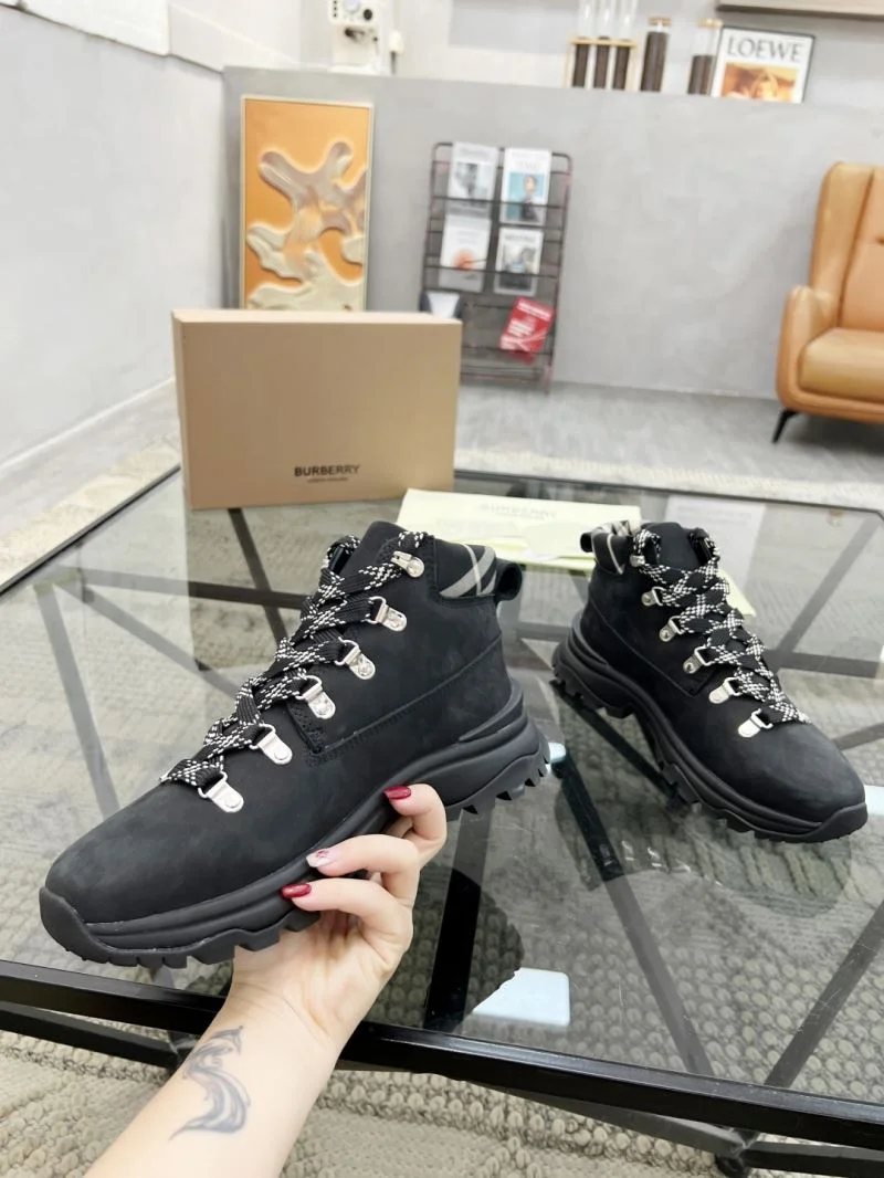 Burberry Boots Durable 17114