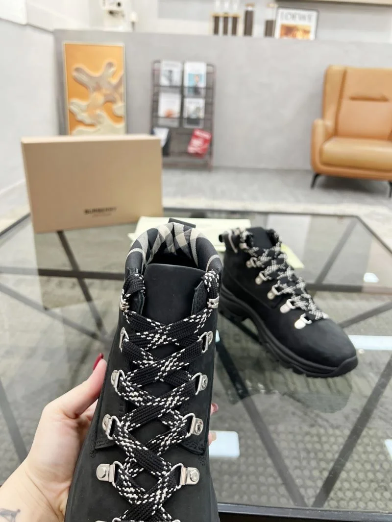 Burberry Boots Durable 17114