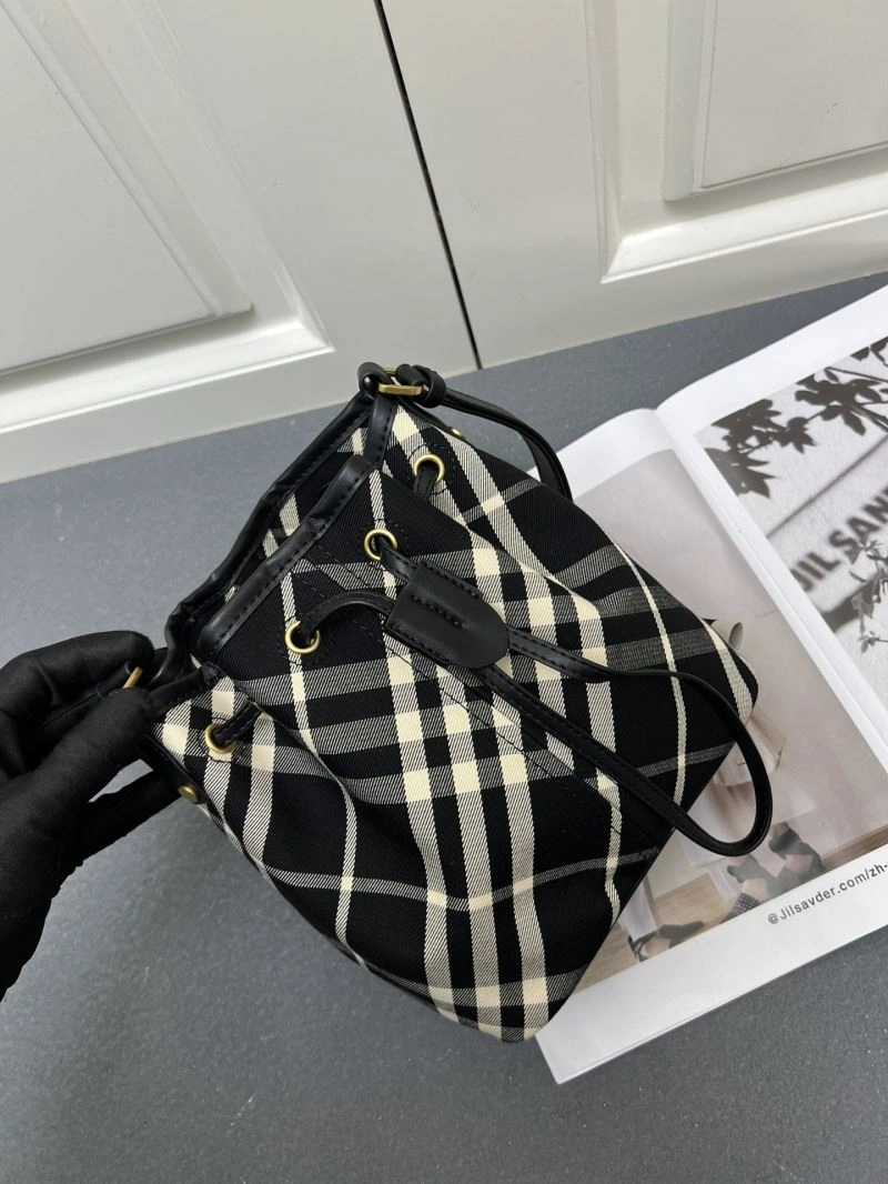 Burberry Bucket Bags Sustainable 84602