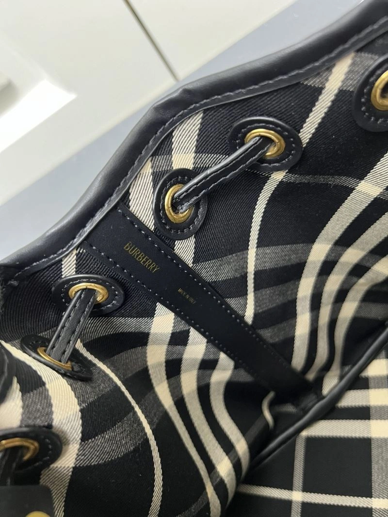 Burberry Bucket Bags Sustainable 84602