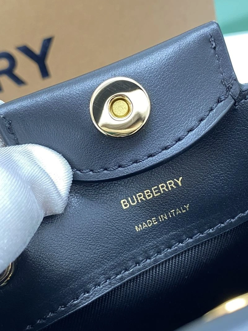 Burberry Bucket Bags Versatile 64613
