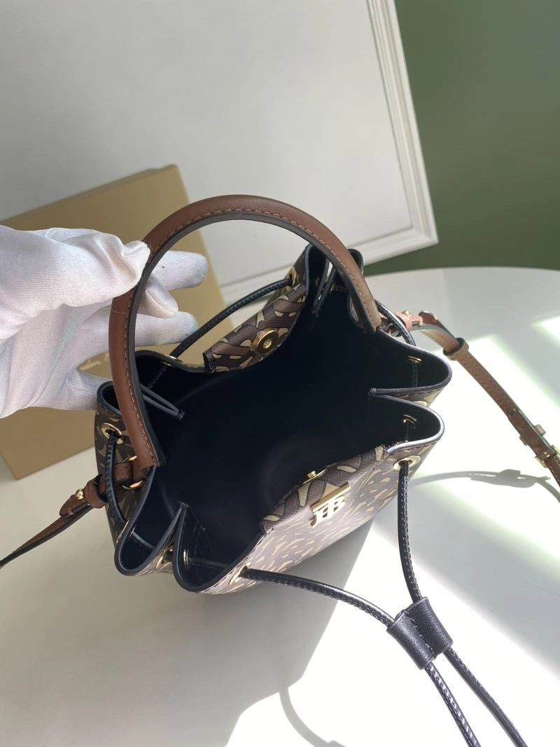 Burberry Bucket Bags Trendsetting 64608