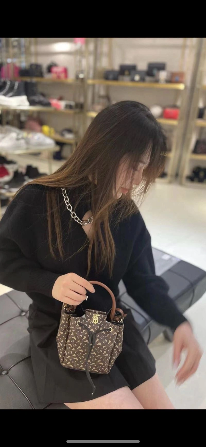 Burberry Bucket Bags Trendsetting 64608