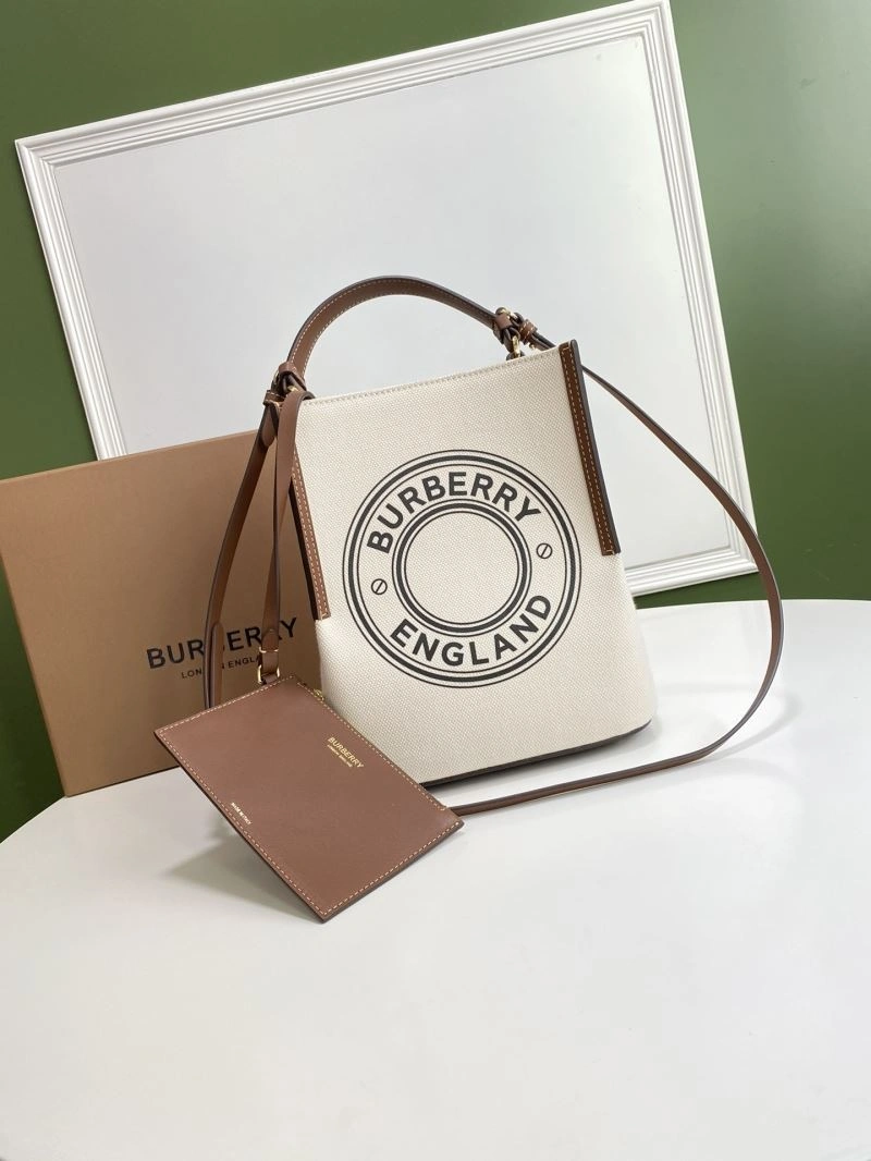 Flexible Burberry Bucket Bags 64712
