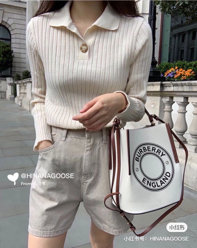 Flexible Burberry Bucket Bags 64712