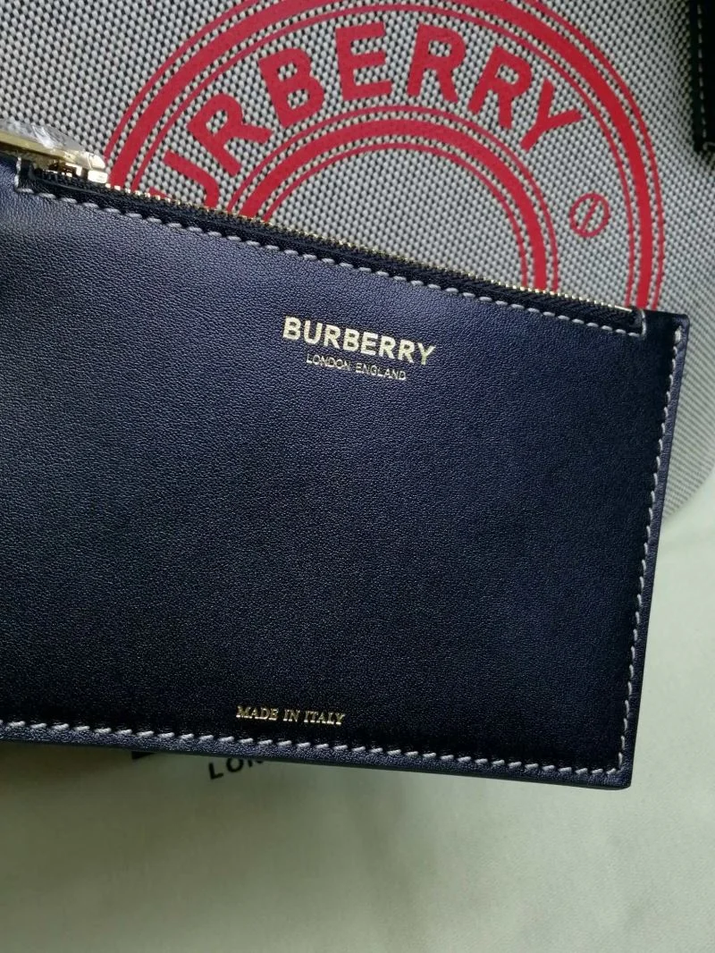 Unisex Burberry Bucket Bags 51757
