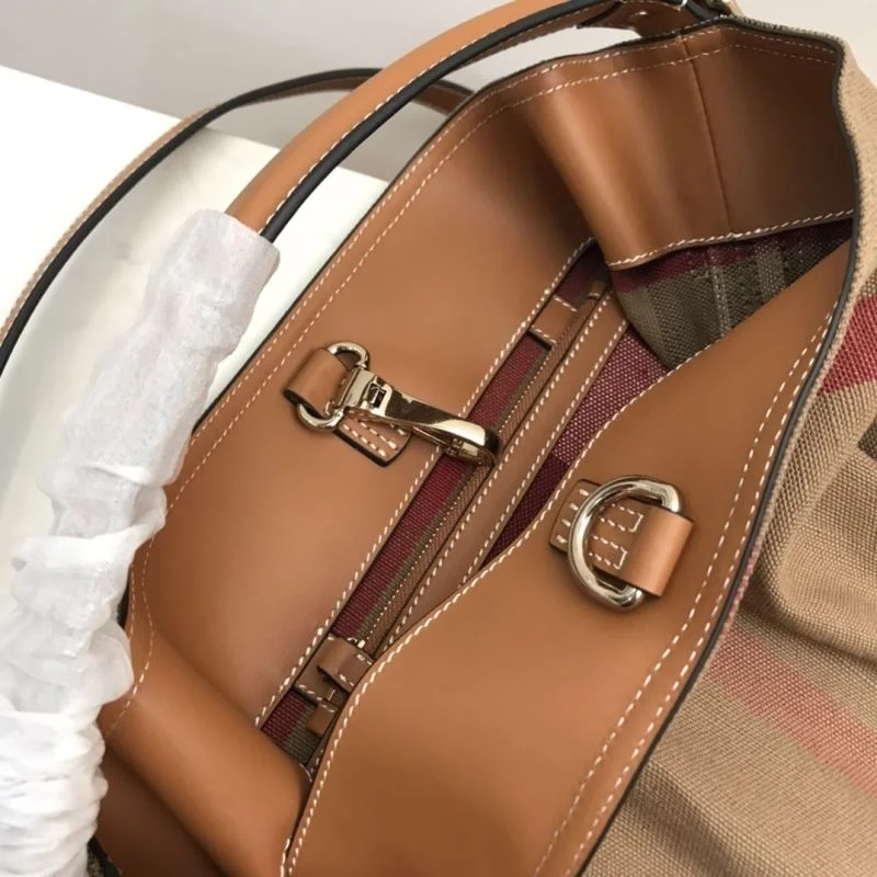 SoftTouch Burberry Bucket Bags 51756