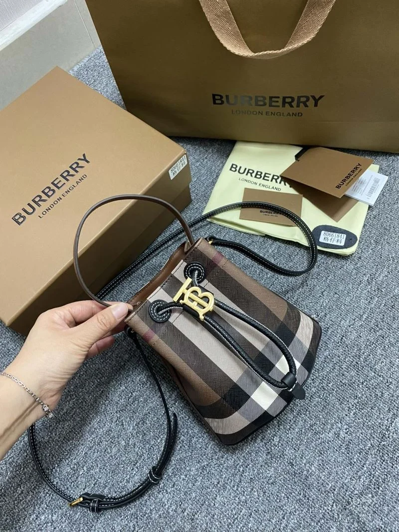 ComfortFit Burberry Bucket Bags 38152