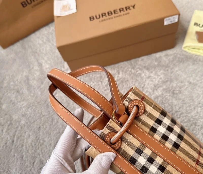 Burberry Bucket Bags BestValue 38143
