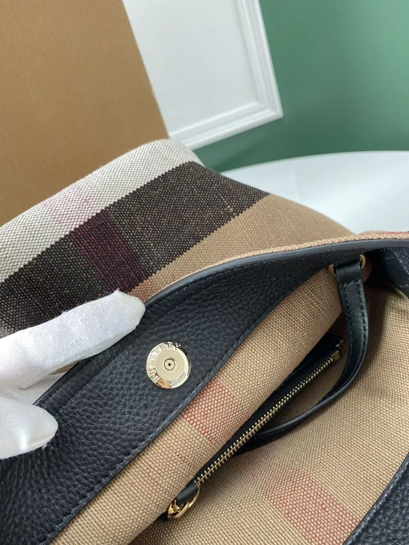Burberry Bucket Bags WellDesigned 38158