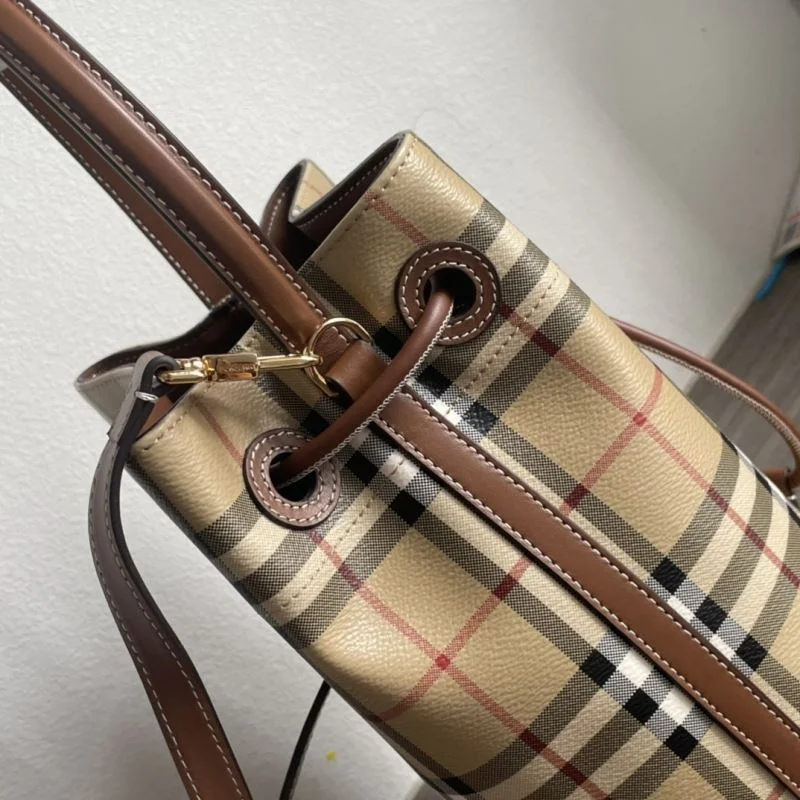 Burberry Bucket Bags WellDesigned 38142