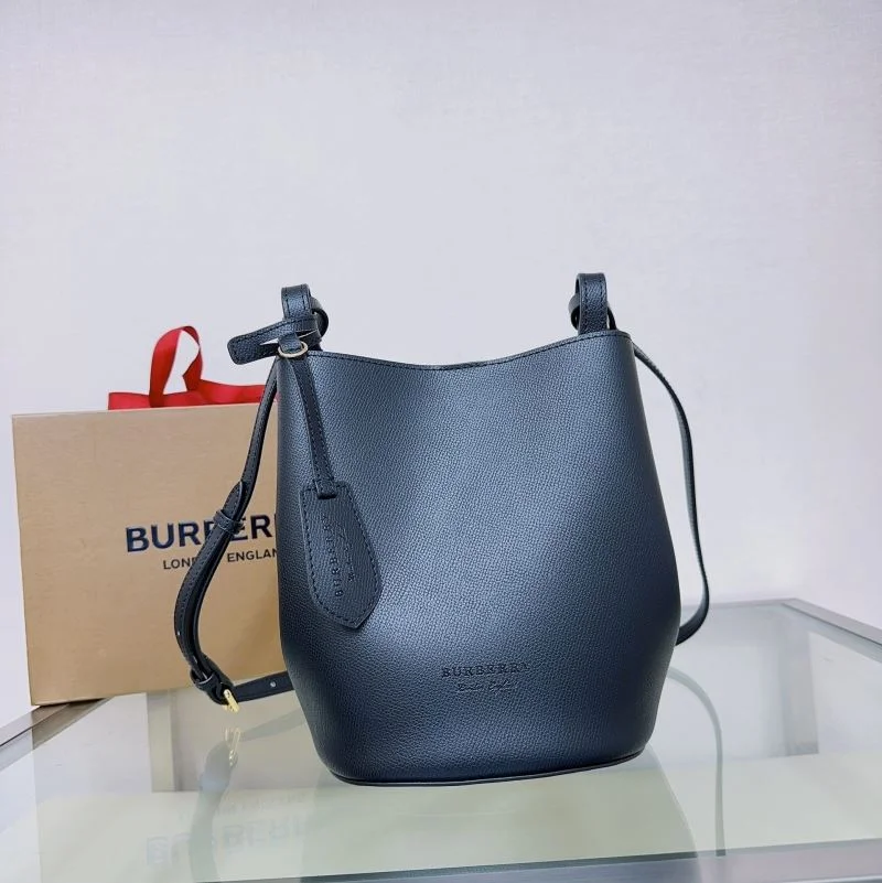 Burberry Bucket Bags Sporty 38147
