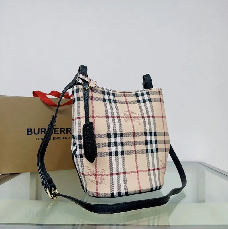 WrinkleFree Burberry Bucket Bags 38138