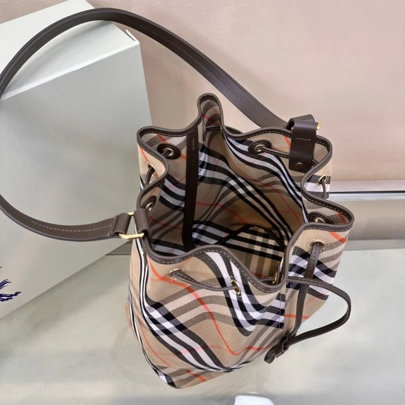 Burberry Bucket Bags Cozy 38128