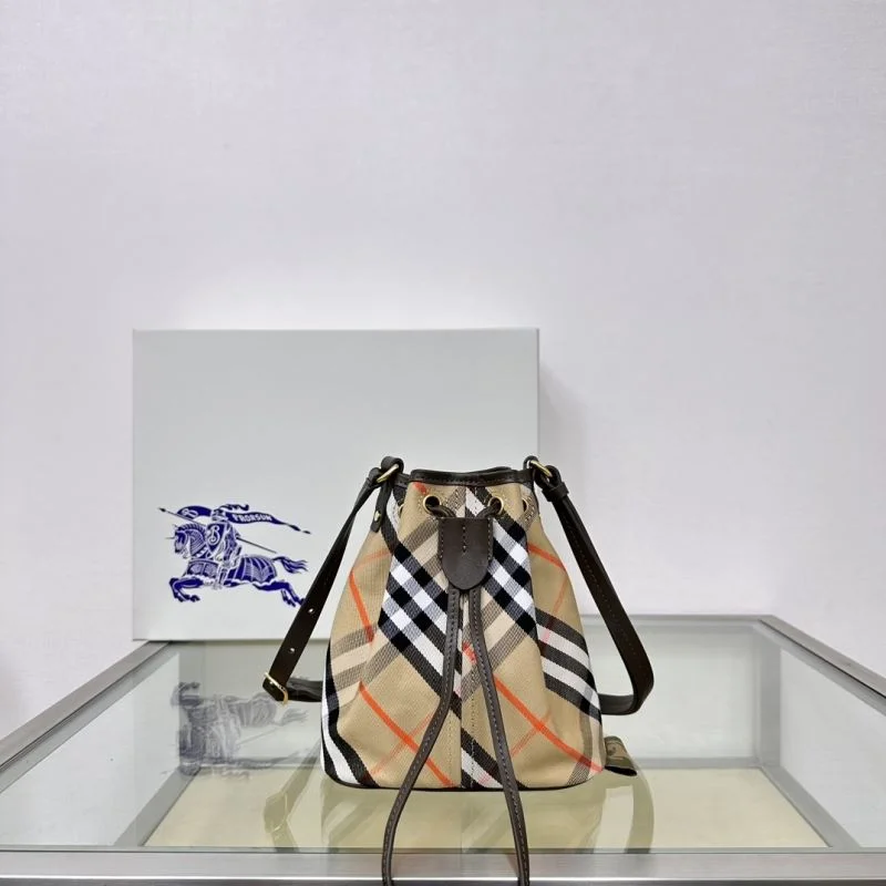 SunProtective Burberry Bucket Bags 38129