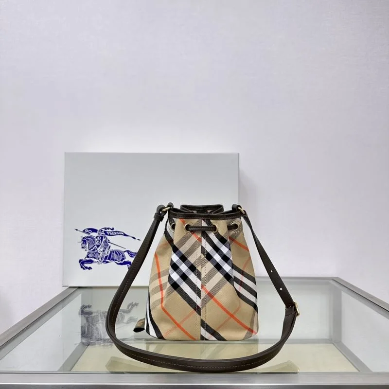 SunProtective Burberry Bucket Bags 38129