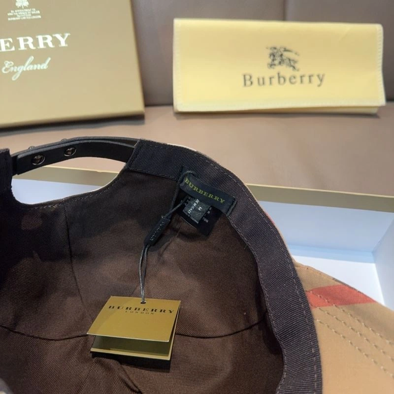 Snug Burberry Caps 261527