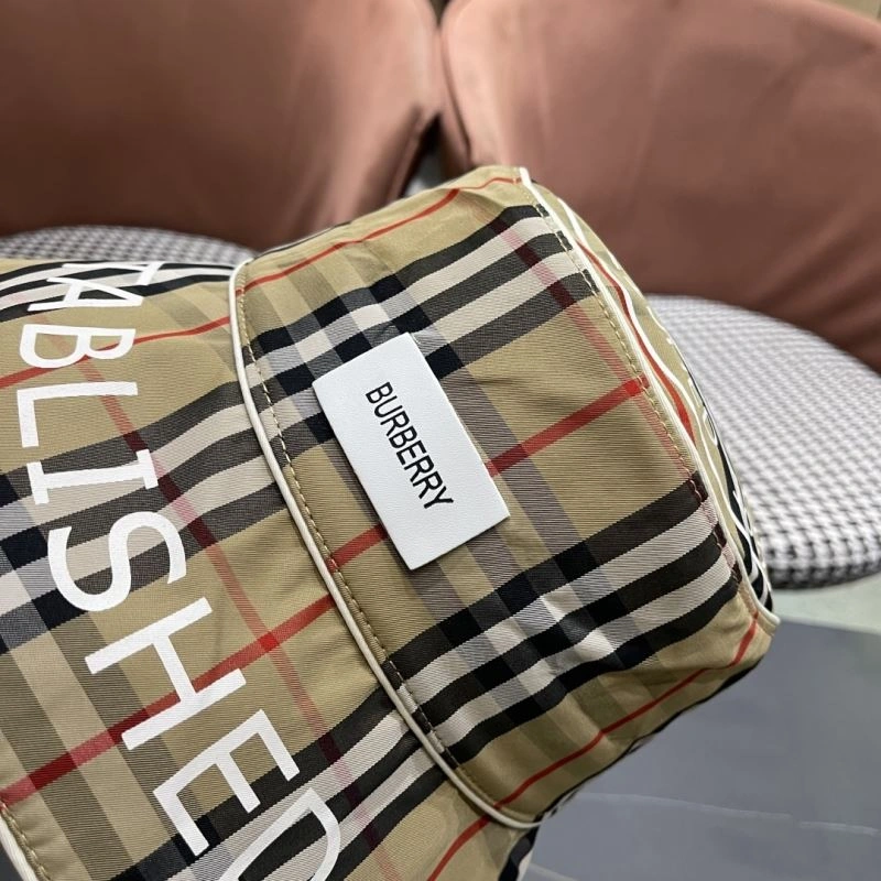 Breathable Burberry Caps 260548