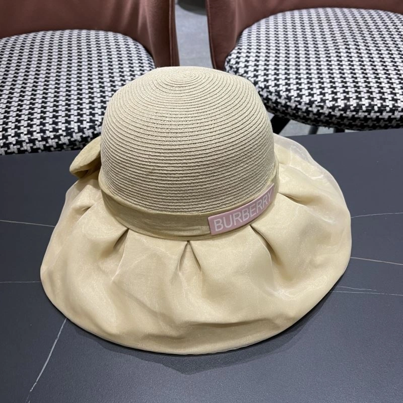 Burberry Caps Chic 260543