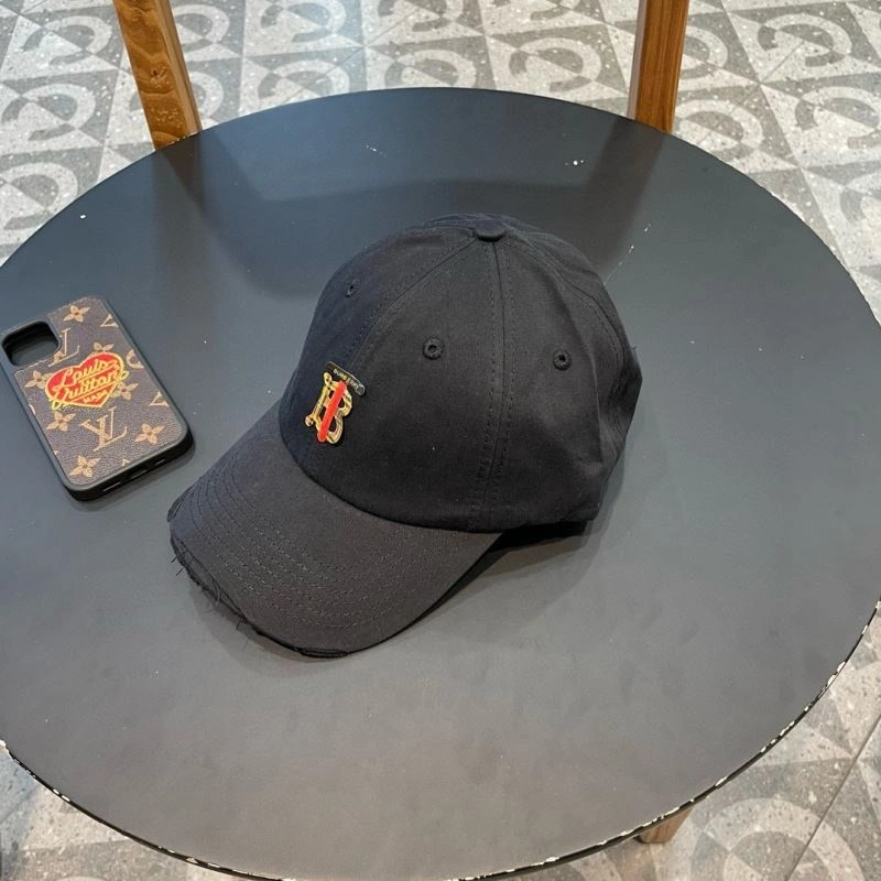 EasyMatch Burberry Caps 260520