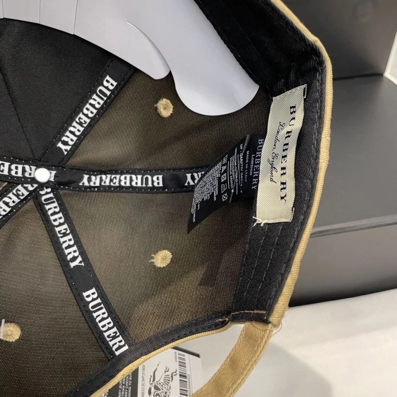 Flexible Burberry Caps 260527