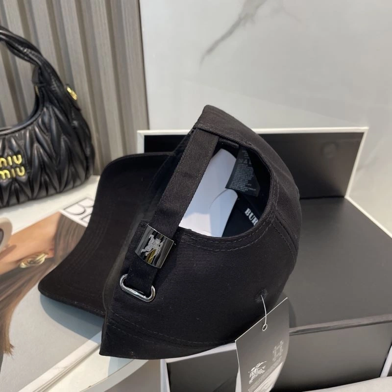 Breathable Burberry Caps 260523