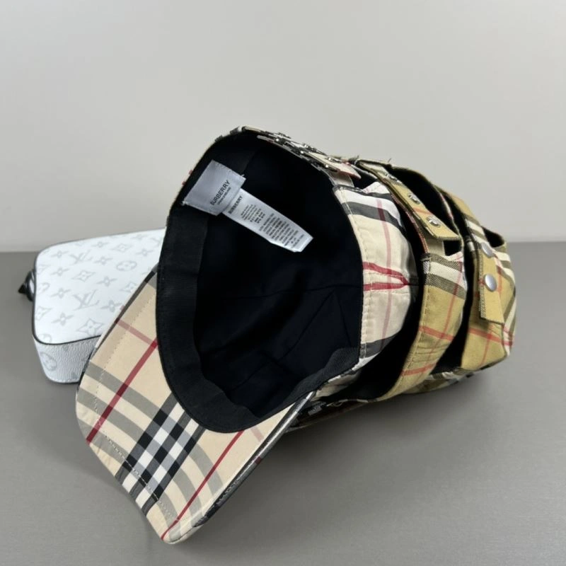 MultiPurpose Burberry Caps 260538