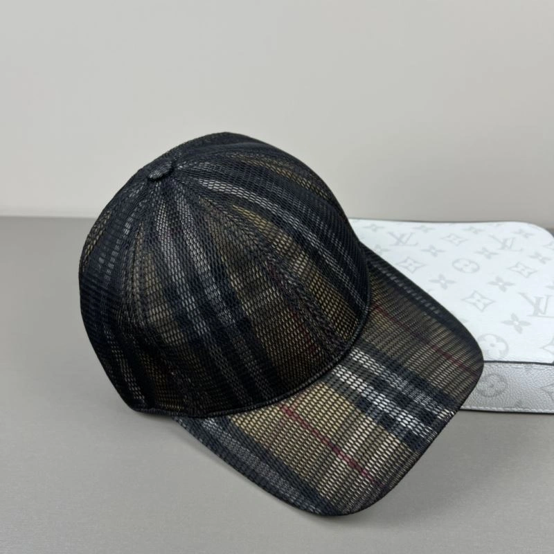 Burberry Caps OnTrend 260518