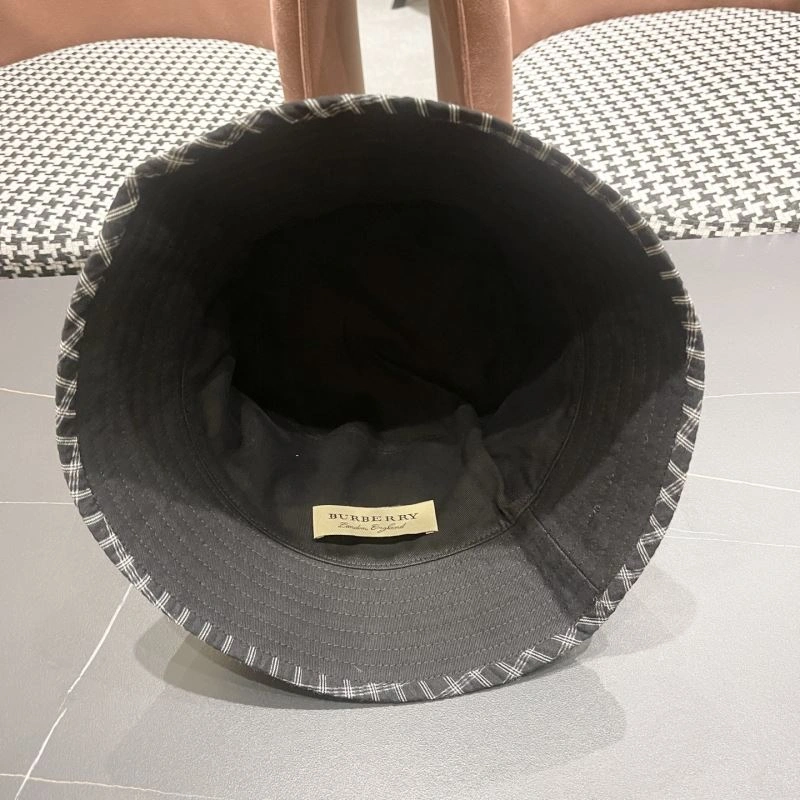 Modern Burberry Caps 260519