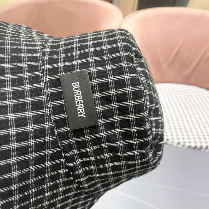 Modern Burberry Caps 260519