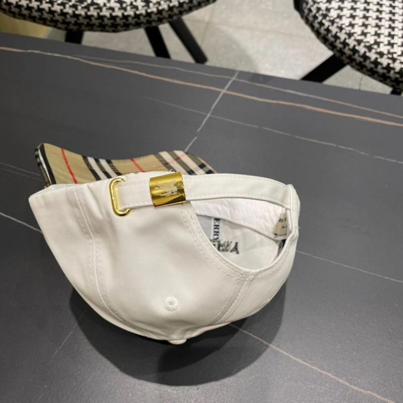 Burberry Caps Bold 260507