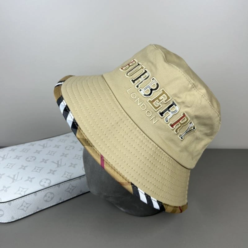 Burberry Caps EyeCatching 260501