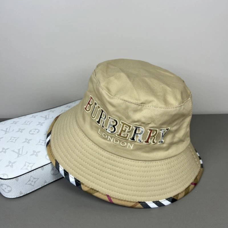 Burberry Caps EyeCatching 260501