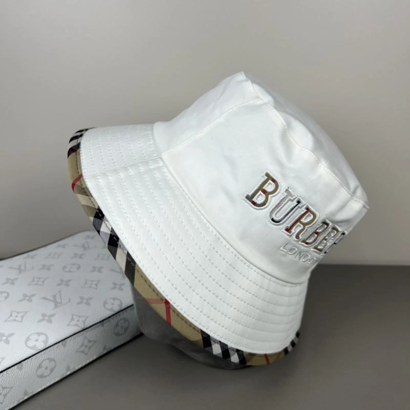 Burberry Caps Elegant 260497