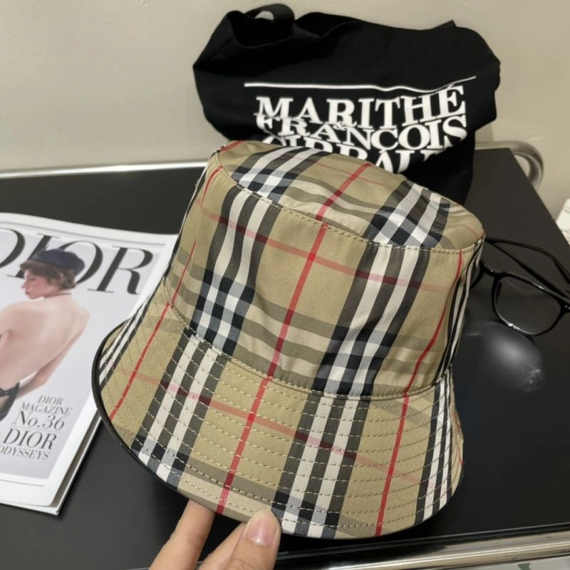 WellDesigned Burberry Caps 260498