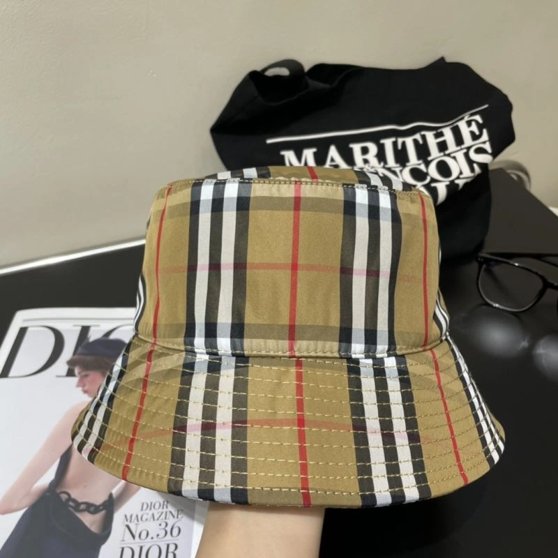 Burberry Caps Functional 260499