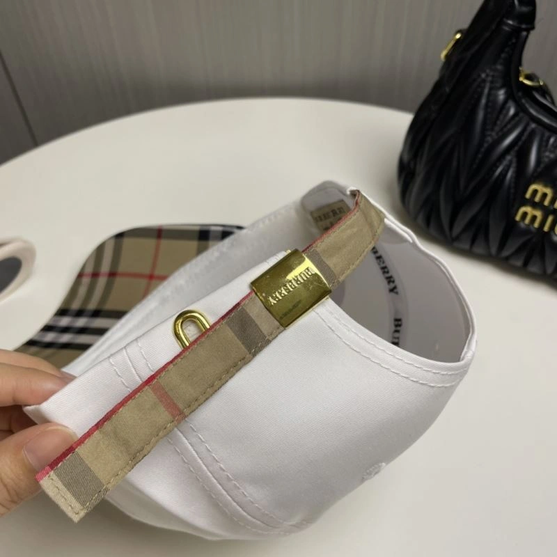 Burberry Caps EyeCatching 262540