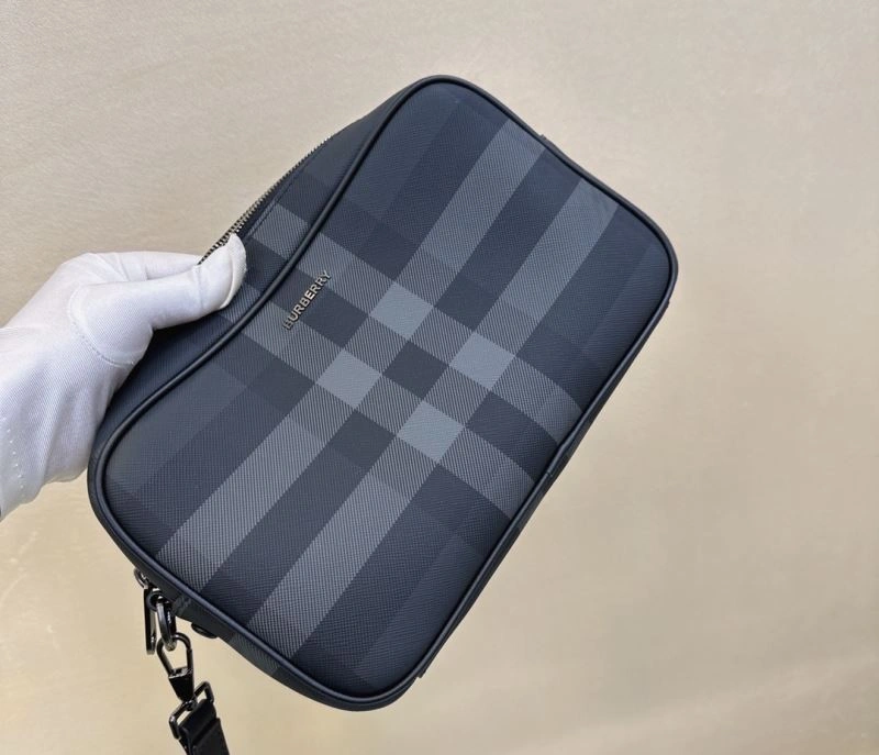 Burberry Clutch Bags Durable 64682