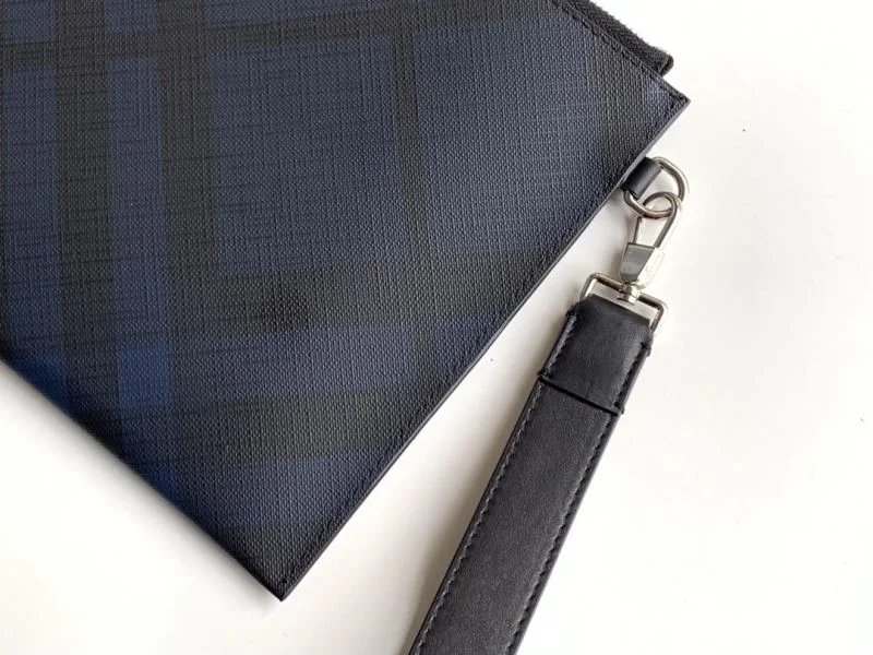 Burberry Clutch Bags Seasonal 51745