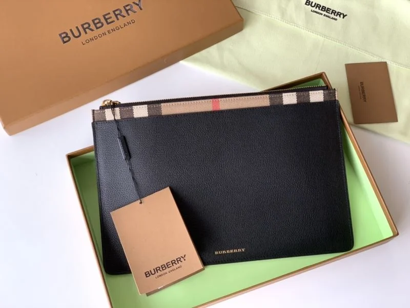 Cozy Burberry Clutch Bags 38127