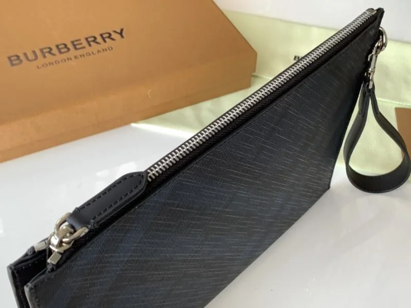 Burberry Clutch Bags Comfortable 38126