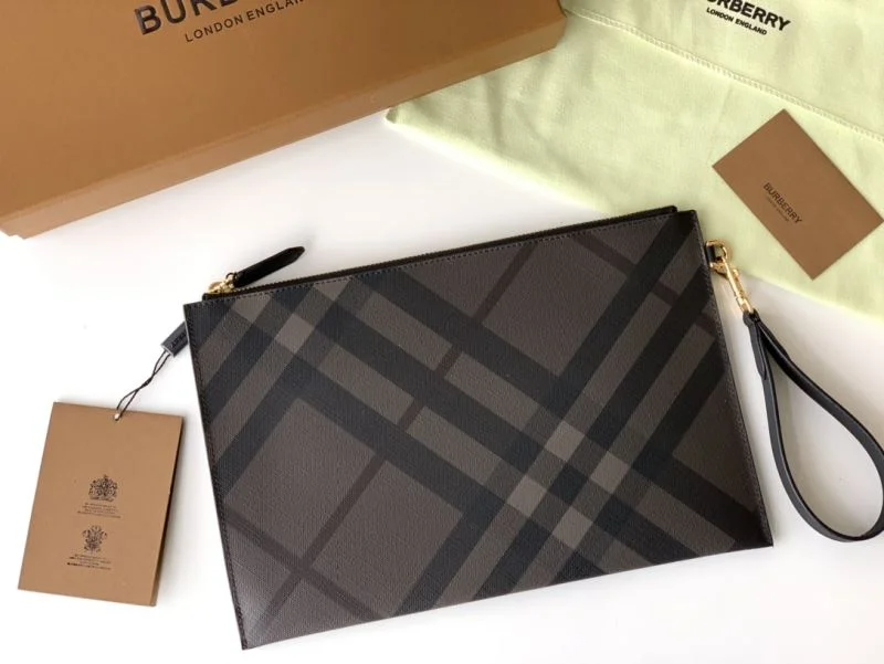 ModernLook Burberry Clutch Bags 38124