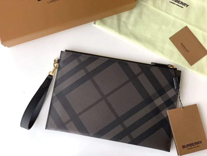 ModernLook Burberry Clutch Bags 38124