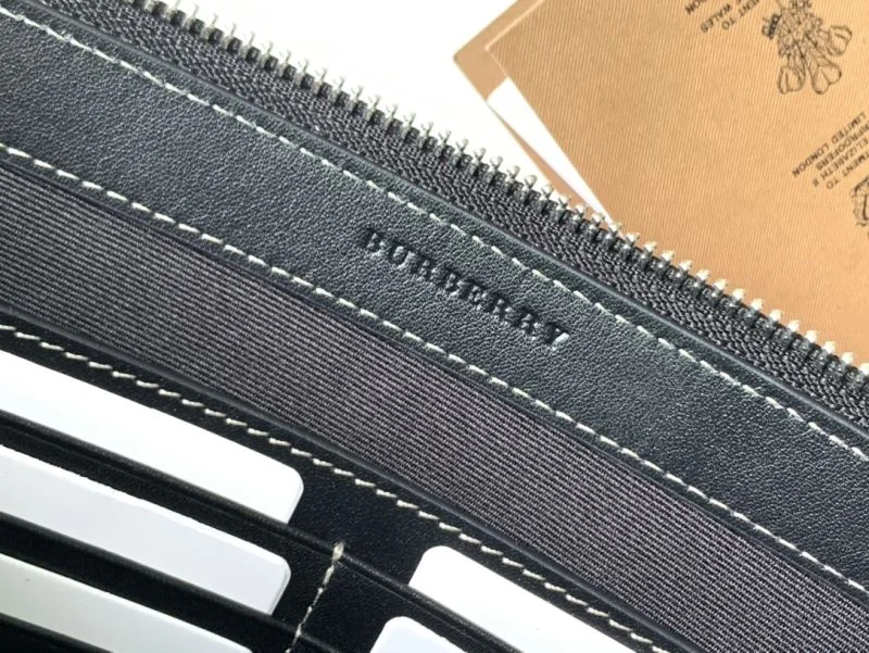 Burberry Clutch Bags Timeless 38125